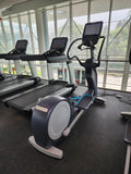 precor_883_efx_P82_elliptical