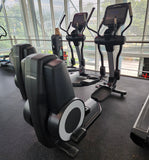 life_fitness_elevation-series-cross-trainer-discover-se3_hd