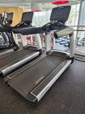 Life Fitness Platinum Series Treadmill - SE3 Console
