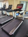 Life Fitness Platinum Series Treadmill - SE3 Console