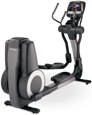 Life Fitness 95X Elliptical Crosstrainer - Engage Console