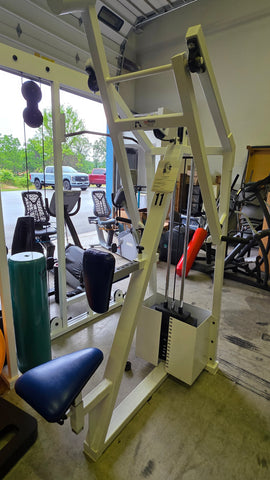 Promaxima P-104 commercial seated row with selectorized weight stack and adjustable chest pad